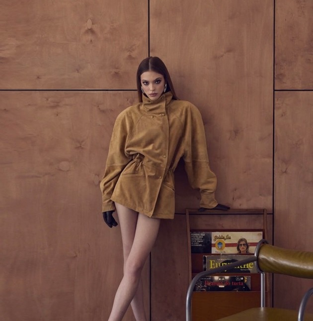 VIVIENNE  Trimpol:   2025 ,   